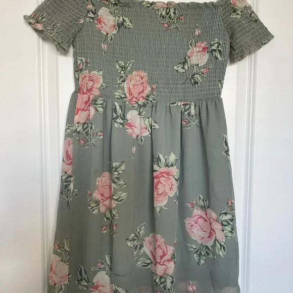 Show Me Your Mumu Dolly Smocked Dress in Sweetheart Sage - Picture 11 of 16